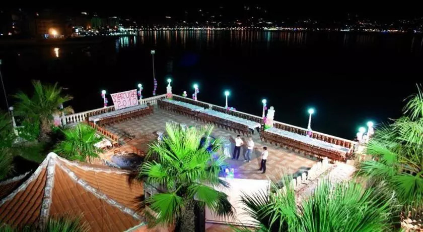 Hotel Bologna Vlorë Exterior foto